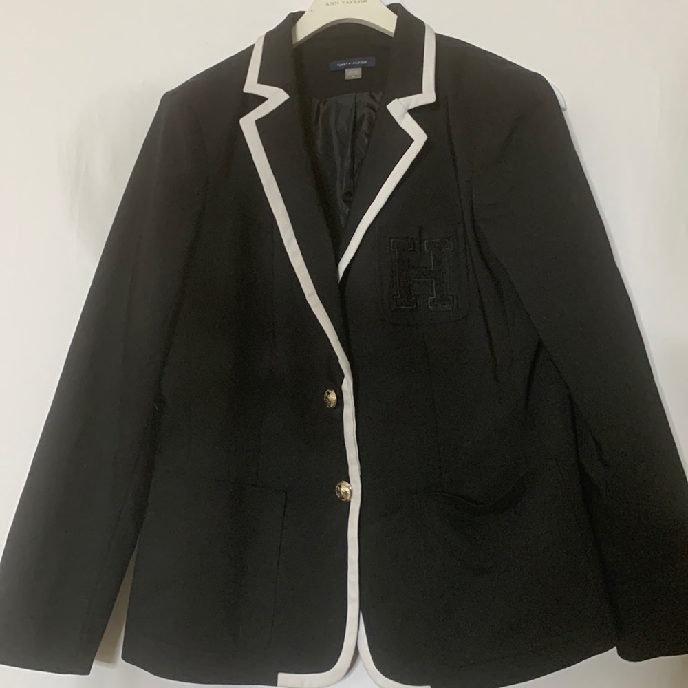 Tommy Hilfiger B/W Women’s Jacket Size 14 With H Logo